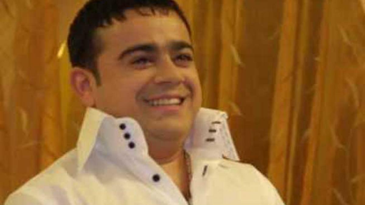 Adi Minune, ÎNVINUIT pentru deţinere de droguri. Manelistul este audiat la DIICOT