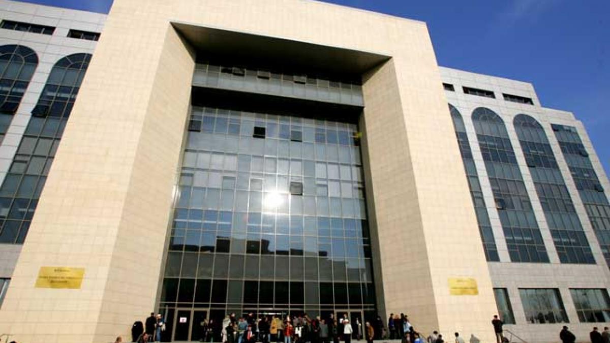 Repartizarea aleatorie a dosarelor are portiţe pentru erori. Reglementarea generală deschide uşa interpretărilor