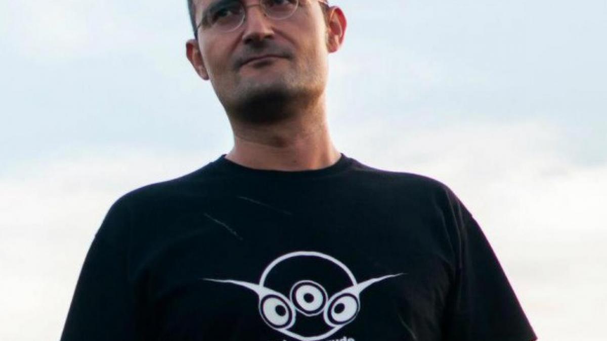 Liderul trupei Şuie Paparude, transferat la Bucureşti. Starea lui Mihai Câmpineanu este stabilă