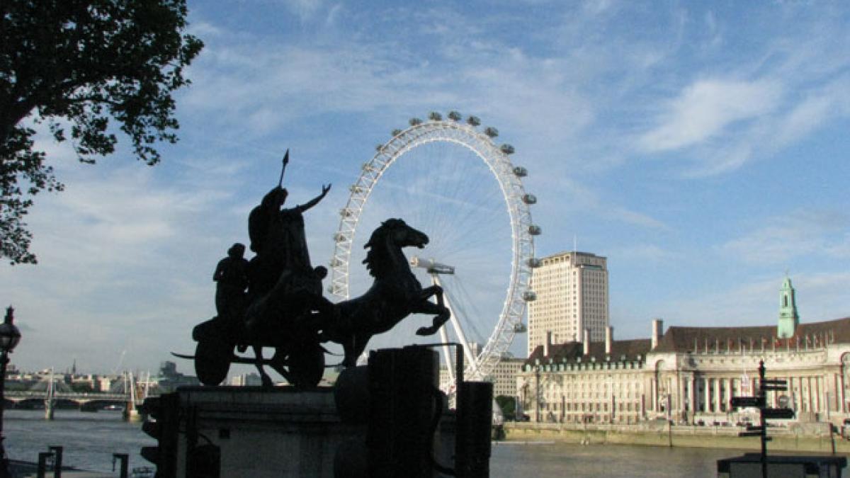 UE nu are semnale de la Londra despre menţinerea restricţiilor pentru români