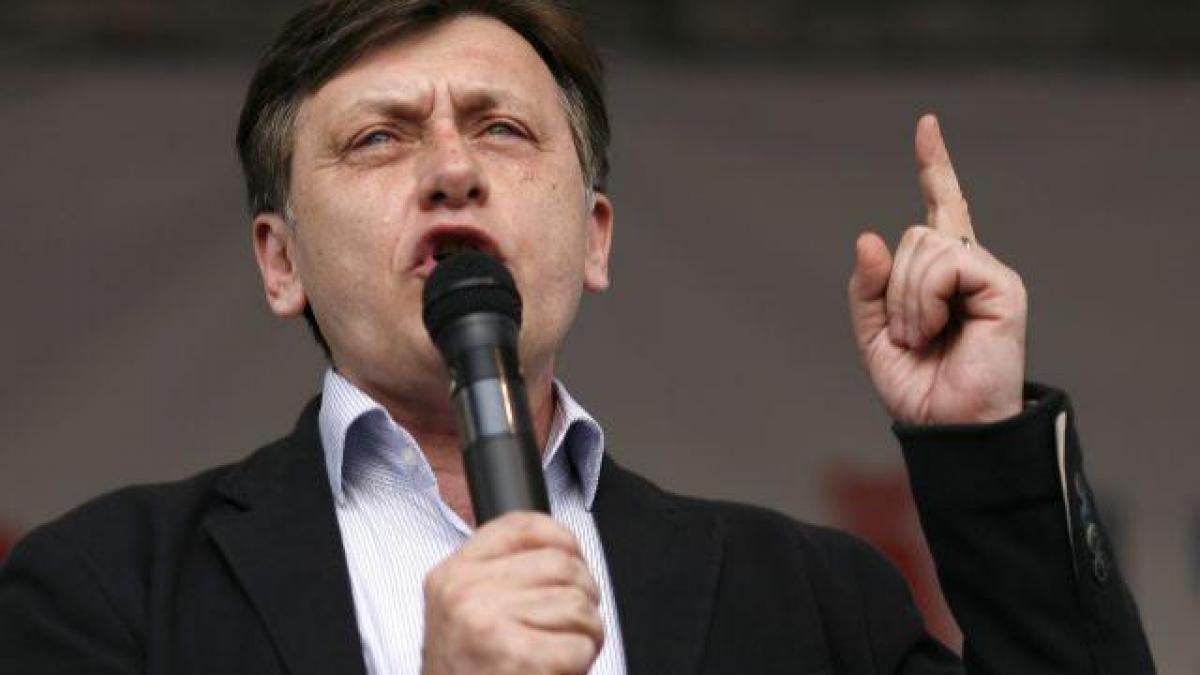 Antonescu atacă PDL şi "DREAPTA DE IMPOSTURĂ". Despre USL: Fără PNL nu poate exista majoritate deci nici guvernare legitimă