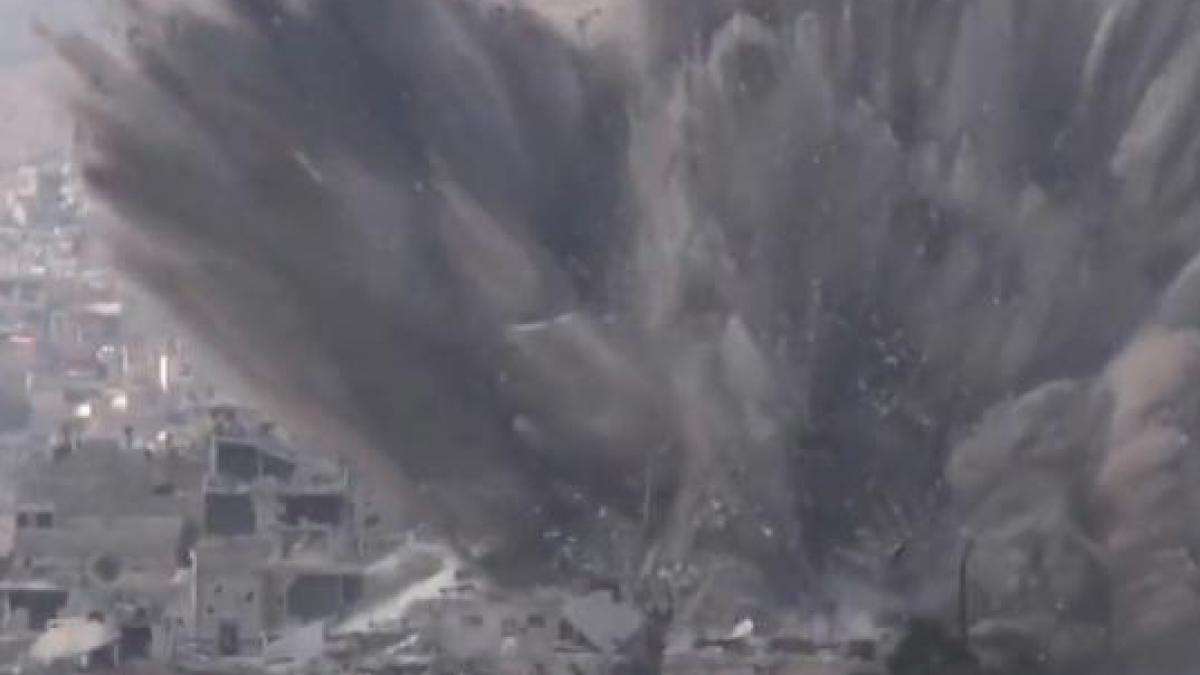 explozie devastatoare in berzeh siria fortele guvernamentale au dinamitat jumatate de oras video