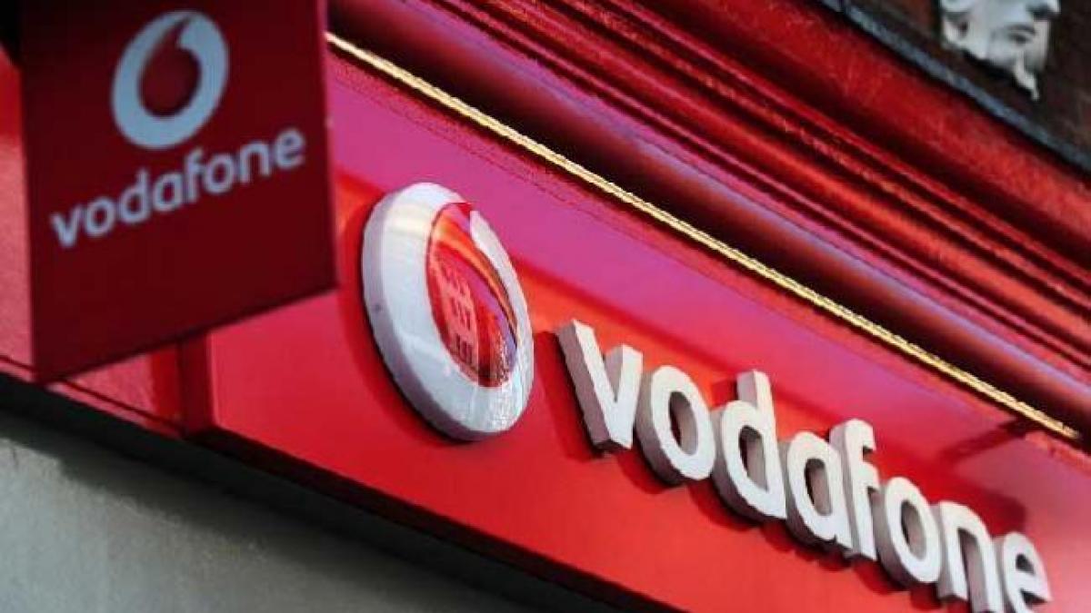  Vodafone: clienţi mai mulţi, venituri în scădere