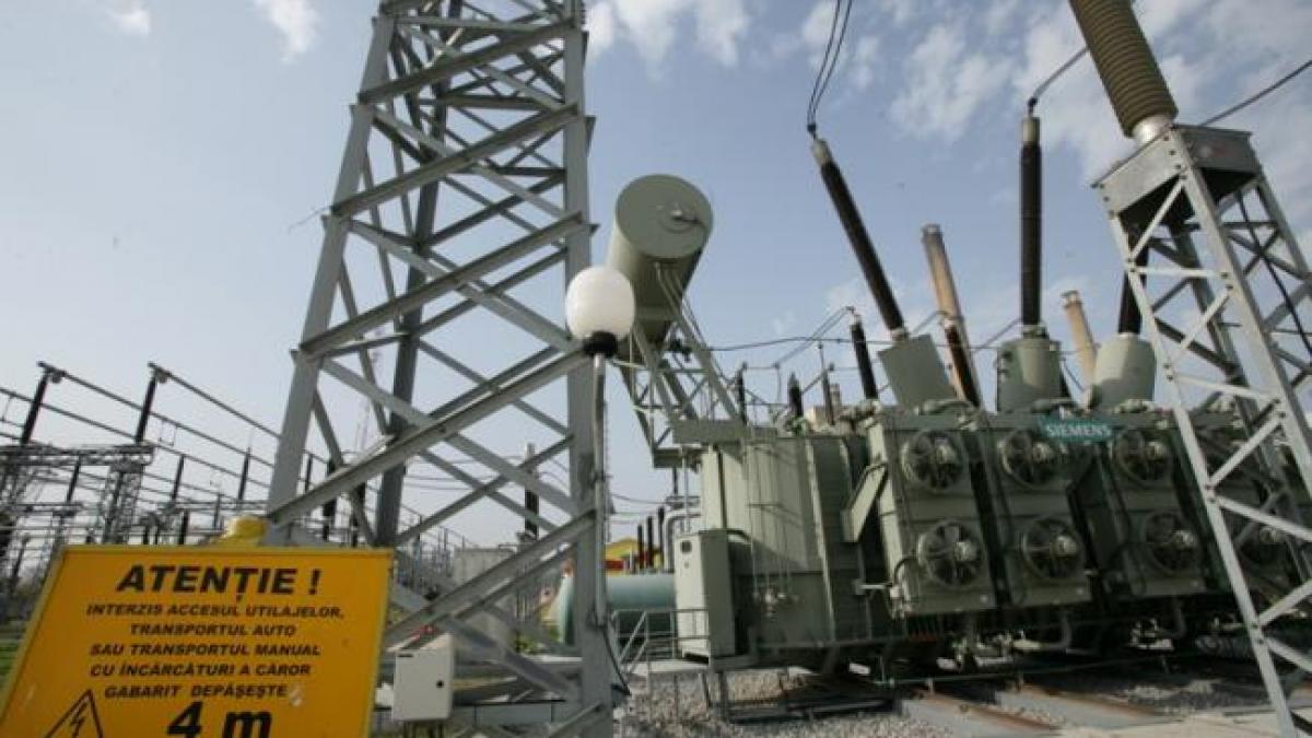 Enel întrerupe astăzi curentul electric pe mai multe străzi din București și Ilfov. Ce zone sunt afectate