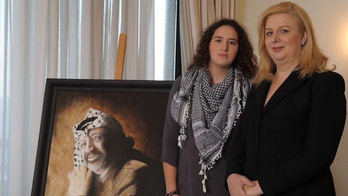 "Arafat a fost otrăvit cu supă radioactivă!”, acuză văduva acestuia