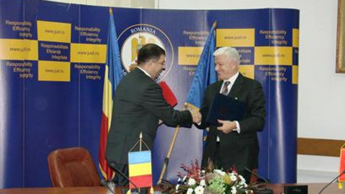 Protocol de cooperare intre ministerele Justitiei din Romania si Muntenegru