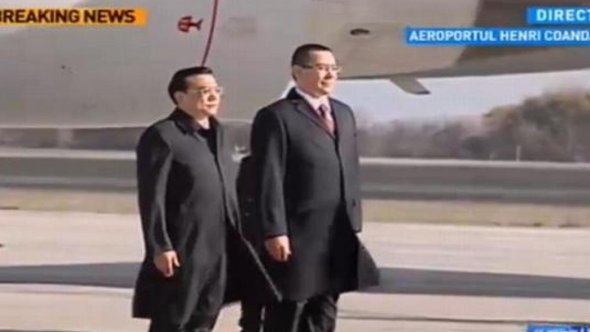 Premierul Chinei a ajuns în România. Li Keqiang a fost întâmpinat de Victor Ponta