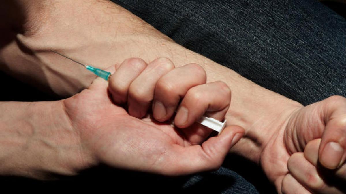 A crescut numărul deceselor asociate consumului de droguri în România