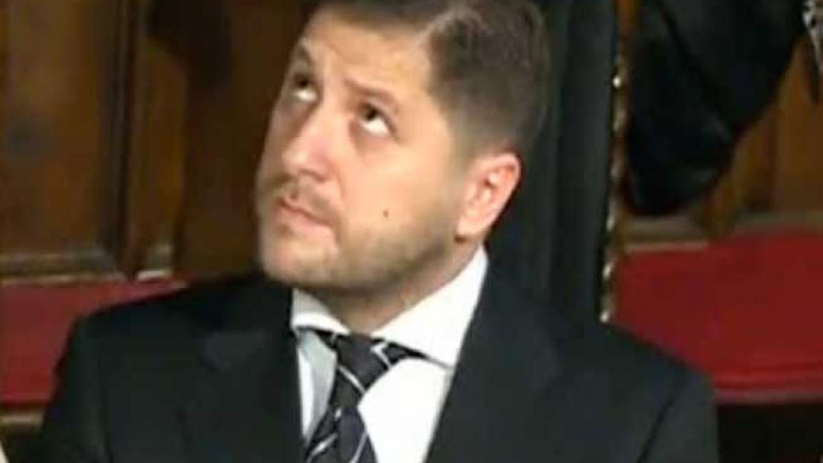 Radu Pricop, iubitul Ioanei Băsescu, a prezentat instanţei documentele prin care un moştenitor de drept era declarat decedat înainte de a muri