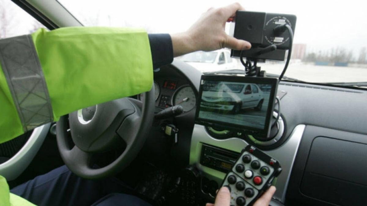 Cursă nebună pe Autostrada Soarelui: Un şofer a fost prins circulând cu 203 kilometri pe oră