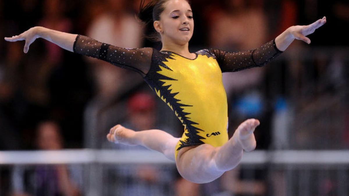 Larisa Iordache, medaliată cu aur la Cupa Mondială la gimnastică de la Glasgow