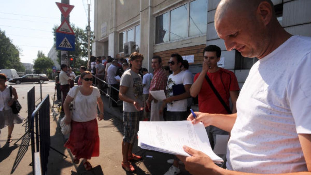 ANOFM: Numărul şomerilor a crescut în noiembrie cu peste 18.000, rata şomajului a fost 5,60 la sută