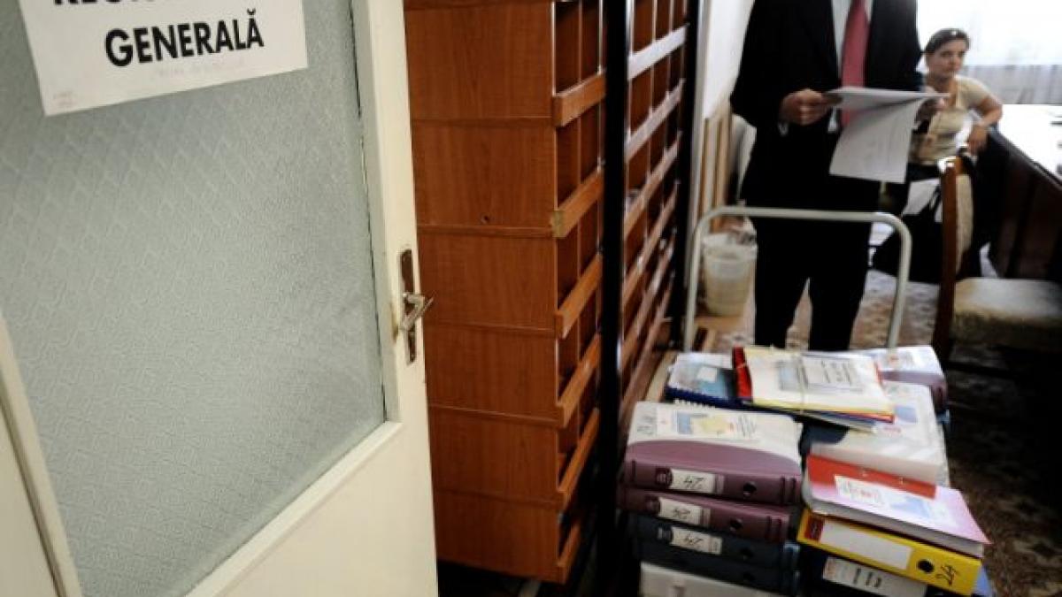 Program de sărbători la RADET. Cum vor funcţiona casieriile, registratura şi Biroul de relaţii publice