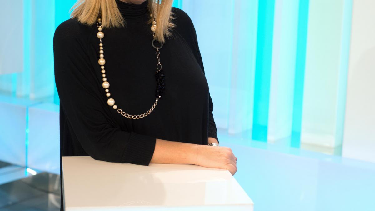 Sâmbătă, de la ora 19.00, la Antena 3 debutează o nouă emisiune: “Dincolo de ştiri cu Cristina Ţopescu”