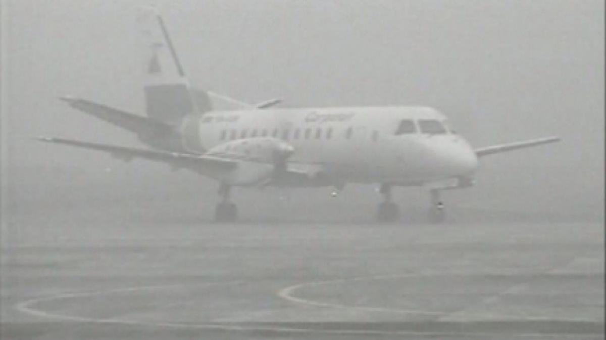 Cod galben de ceaţă densă cu vizibilitate redusă la Sibiu: Două zboruri Lufthansa au fost anulate