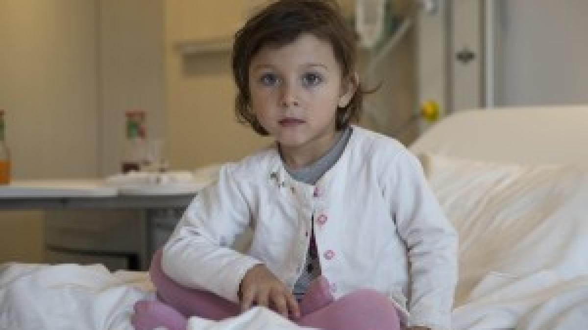 Fetiţa de 5 ani diagnosticată în cadrul campaniei Alexandrei Dinu, a fost operată cu succes la Monaco