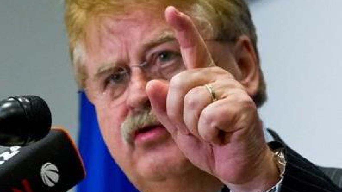 Amprentatorul românilor, protecţie pentru MISA şi Gregorian Bivolaru