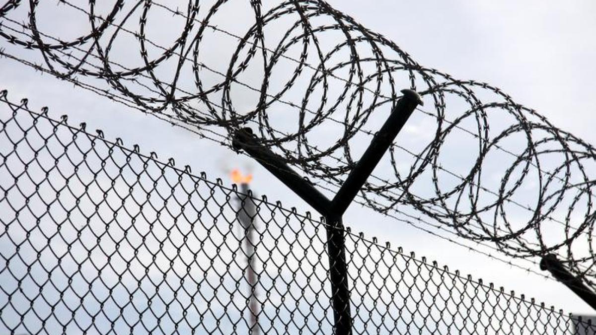 Angajaţii din penitenciare ameninţă cu proteste. Oamenii sunt nemulţumiţi de condiţiile de muncă