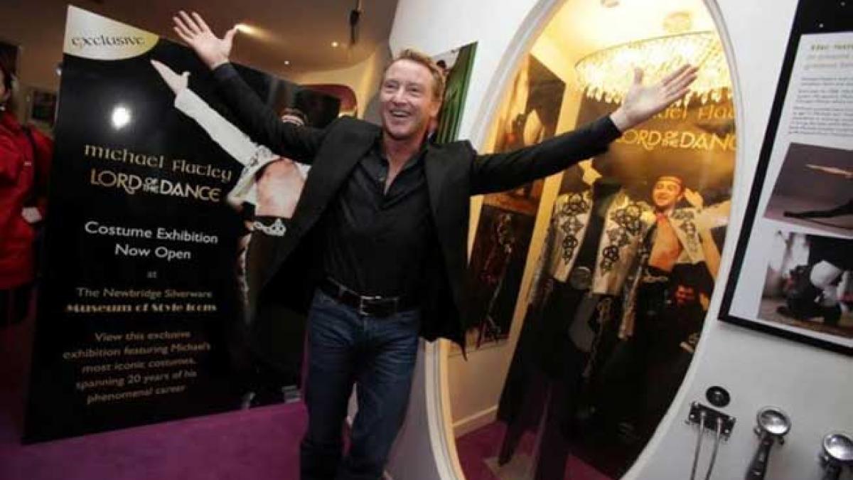 Costumele lui Michael Flatley expuse în muzeu