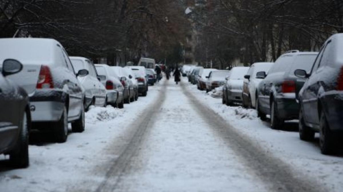 Infotrafic: Se circulă îngreunat din cauza carosabilului umed. În scurt timp e posibil să apară poleiul
