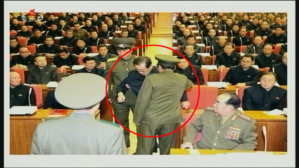 Chemaţi la Phenian pentru a fi executaţi. Kim Jong-un a ordonat uciderea rudelor unchiului Jang, inclusiv copii