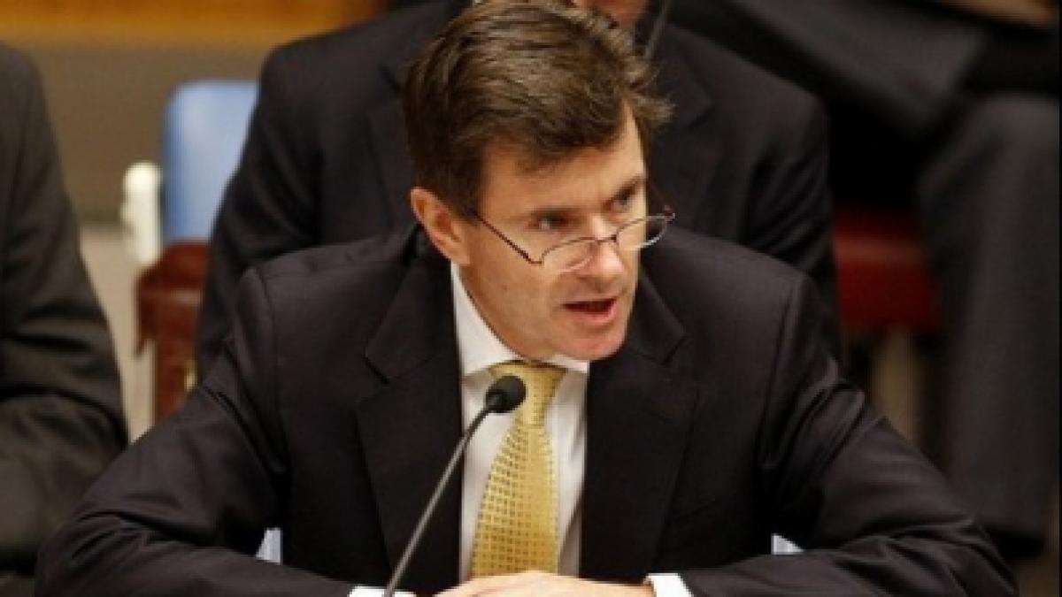 Traian Băsescu se întâlneşte mâine cu John Sawers, şeful serviciului de informaţii britanic MI6