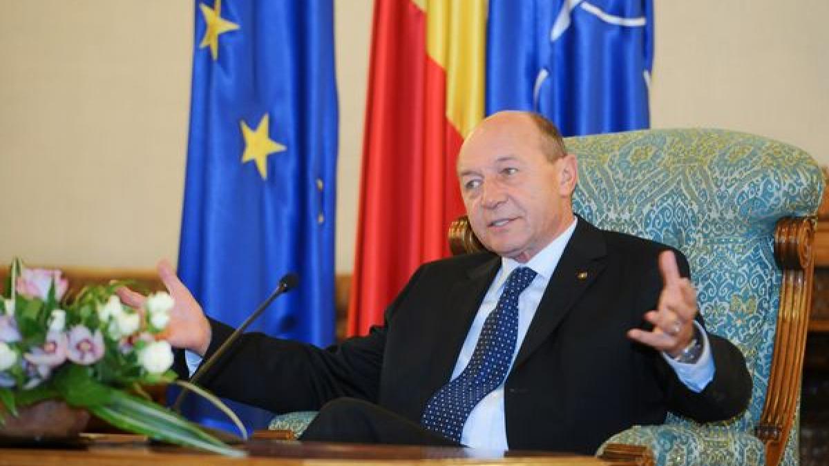 Băsescu s-a întâlnit cu şeful MI6. Printre subiectele discutate, cooperarea dintre instituţiile de securitate româneşti şi britanice