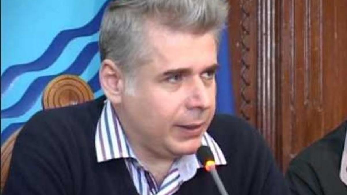 Fostul prefect de Galaţi, trimis în judecată pentru trafic de influenţă, şantaj şi delapidare