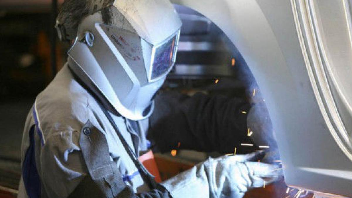 România, a doua creştere a producţiei industriale în UE, în 2013