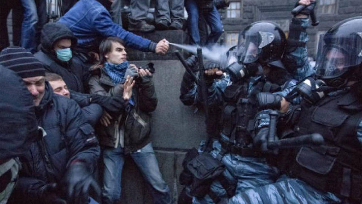 Armistiţiu şi doliu naţional în Ucraina
