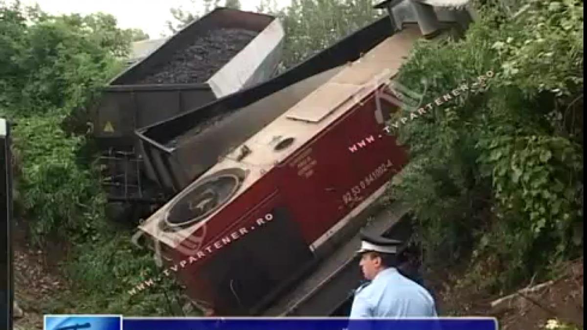 Trei angajaţi ai CFR, condamnaţi la închisoare cu executare, vinovaţi pentru un accident produs în 2012 (VIDEO) 