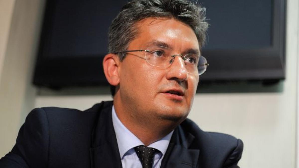 Şeful Agenţiei Naţionale a Medicamentului, Marius Savu, a fost demis