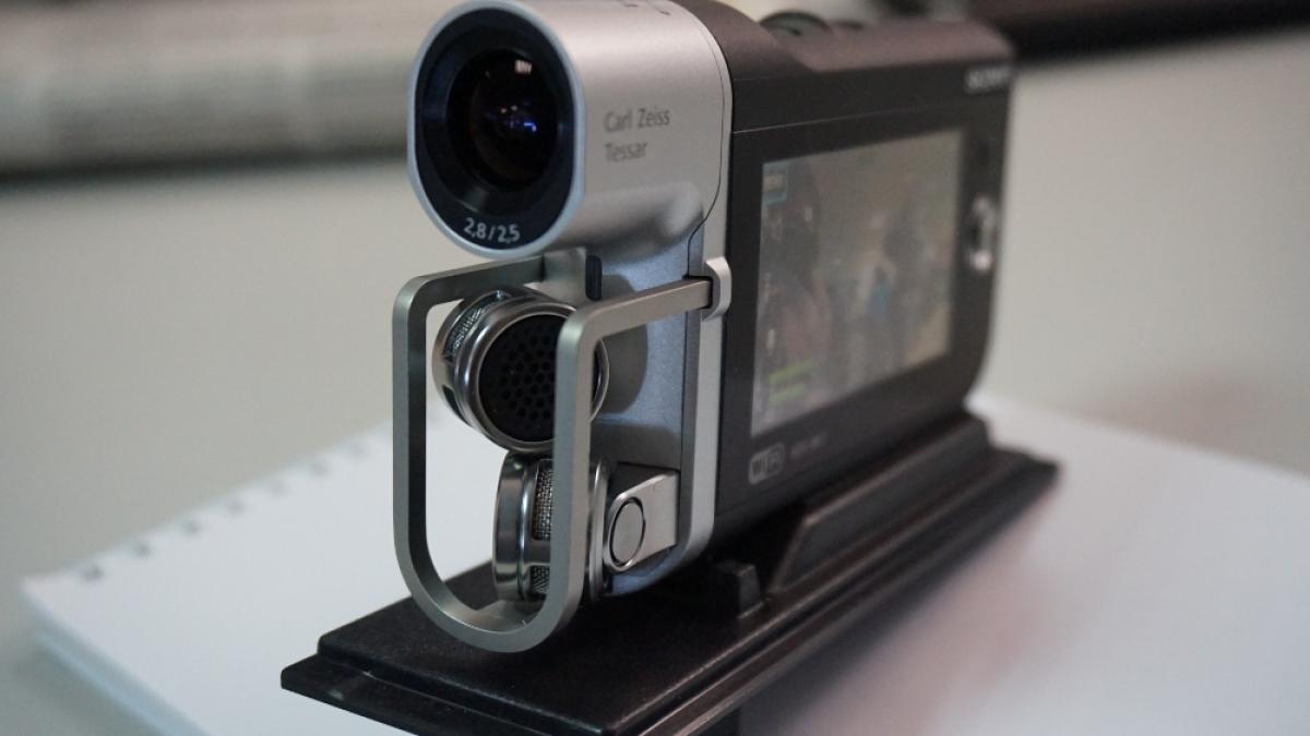 REVIEW. Sony HDR-MV1, un transformer multimedia