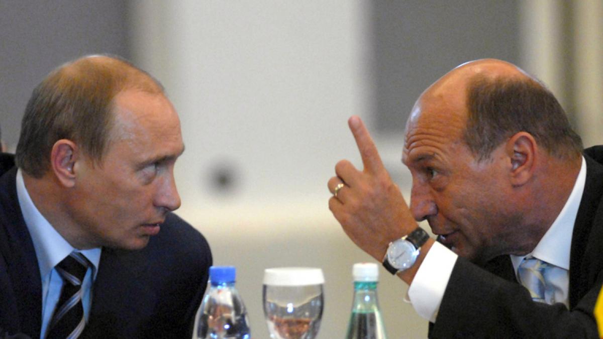 BĂSESCU îl avertizează pe PUTIN! "Limitaţi-vă la acordul pe care-l aveţi cu Ucraina!"