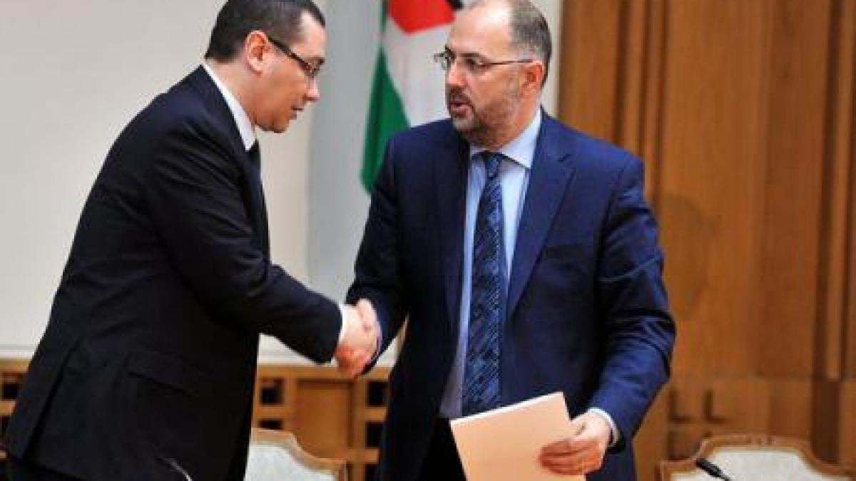 Guvernul Ponta 3 promite emisiuni extinse în limba maghiară și dă liber la arborarea steagului secuiesc