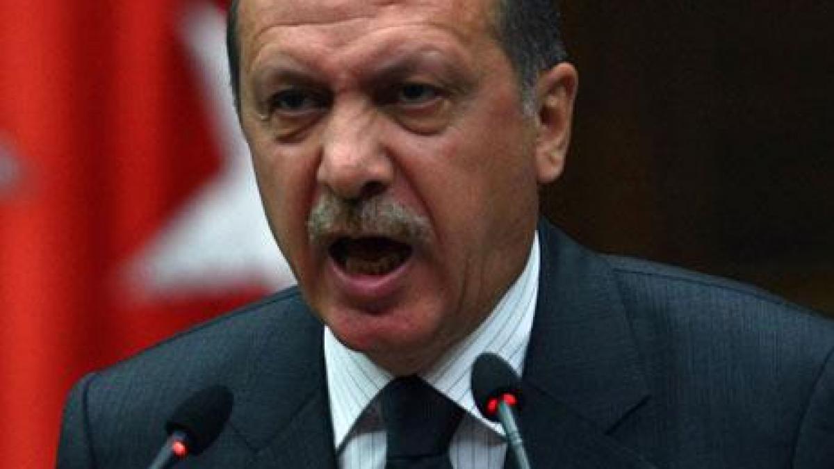 Premierul turc, Recep Erdogan, ameninţă că închide YouTube şi Facebook