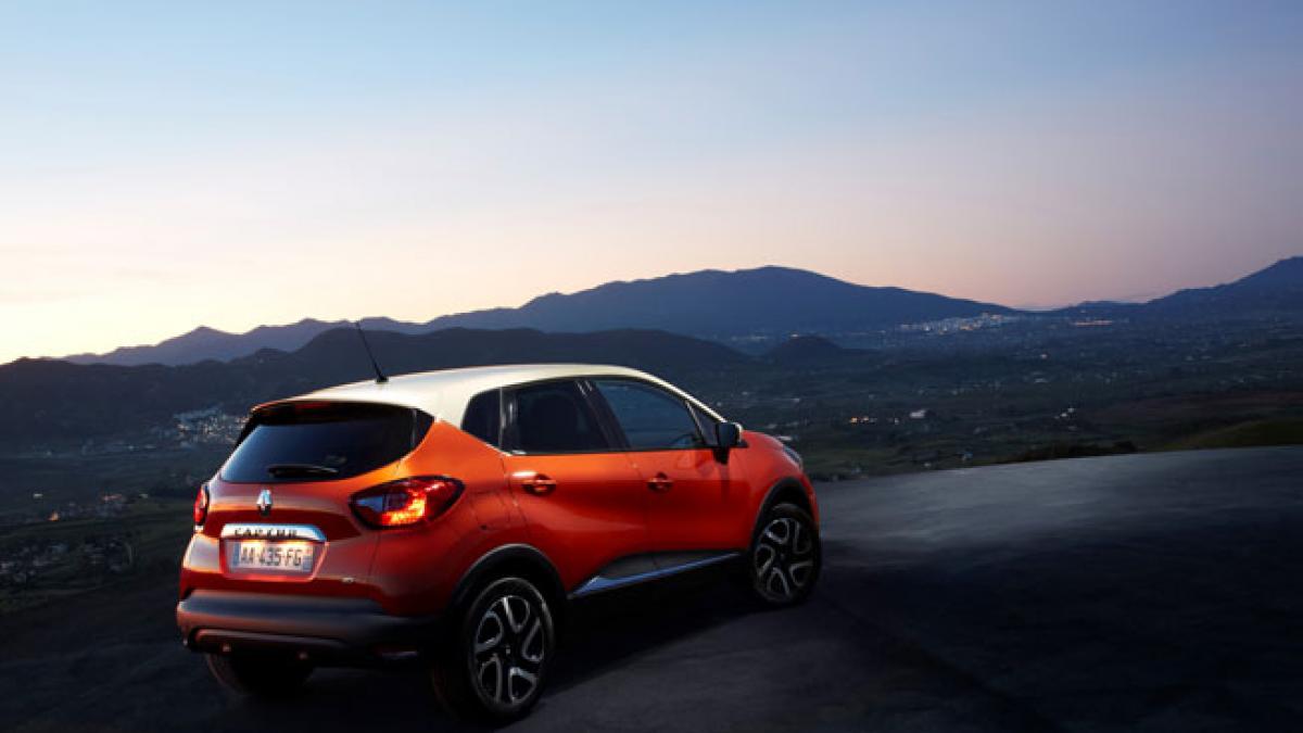 Renault Captur 120Tce - crossover urban: mai mulţi cai putere, de ce nu?