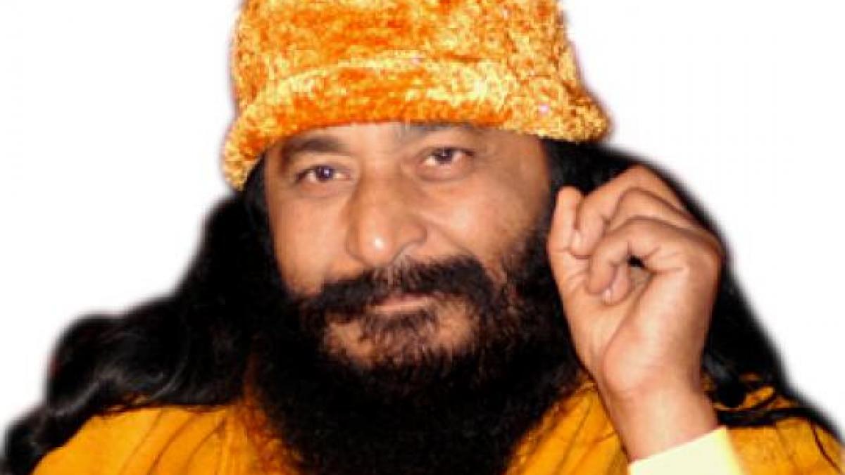 Guru indian mort, ţinut în congelator de adepţii săi. Aceştia spun că va reveni la viaţă