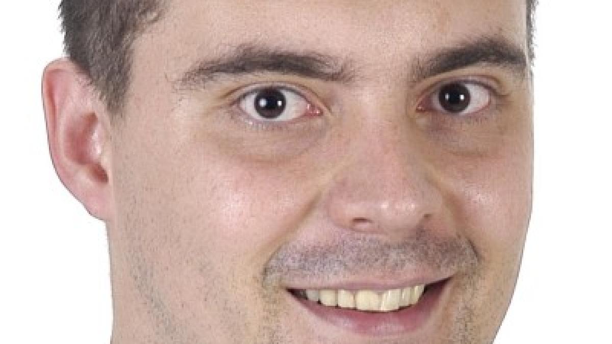 Scrisoarea preşedintelui Jobbik pentru Băsescu şi Ponta: "Nu fiţi penibili. Eu respect poporul român!"