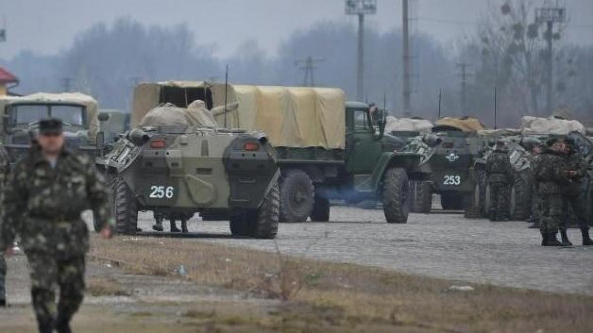 Militar ucrainean, ucis în timpul unui atac la o bază din Simferopol
