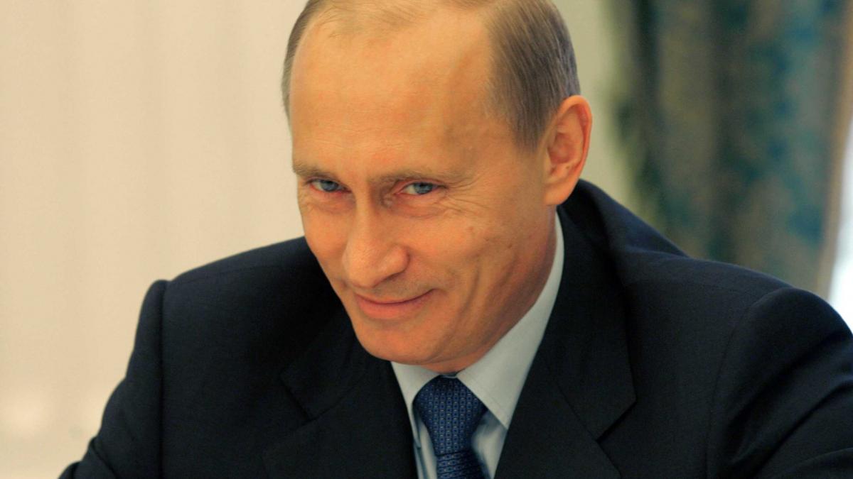 Ruşii, puţin spre deloc îngrijoraţi de sancţiunile impuse Moscovei de Occident