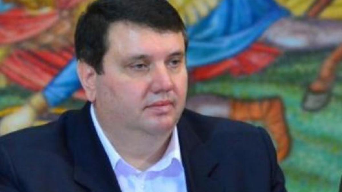 CAB: Şeful CJ Mehedinţi, Adrian Duicu, rămâne în arest