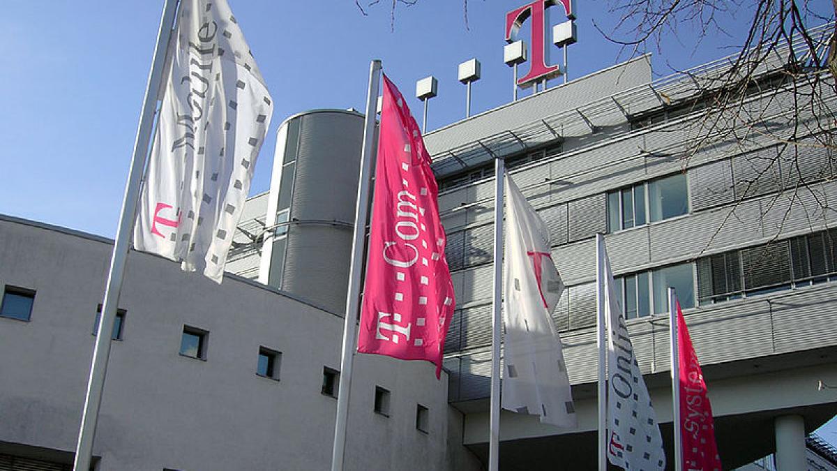 Veste URIAŞĂ de la Comisia Europeană pentru gigantul Deutsche Telekom. Decizia va avea consecinţe importante şi în România