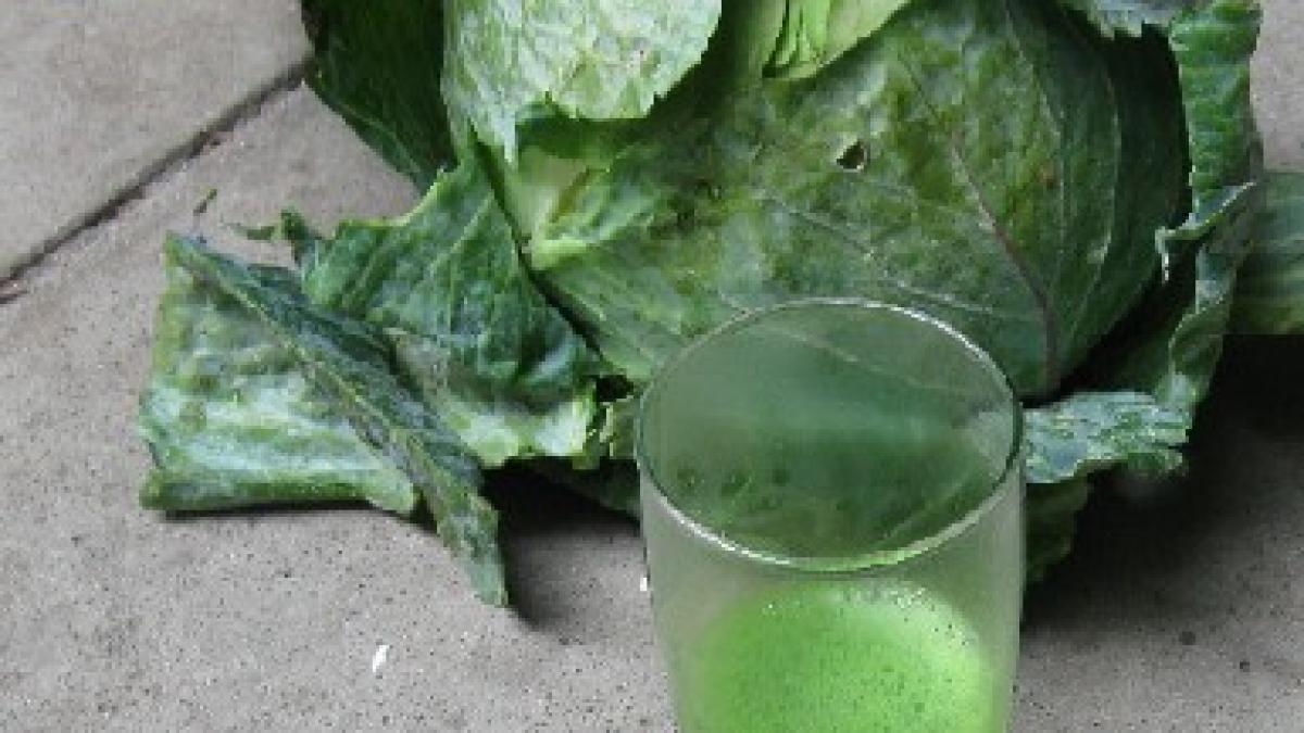 Vindecă ulcerul gastric cu suc de varză crudă