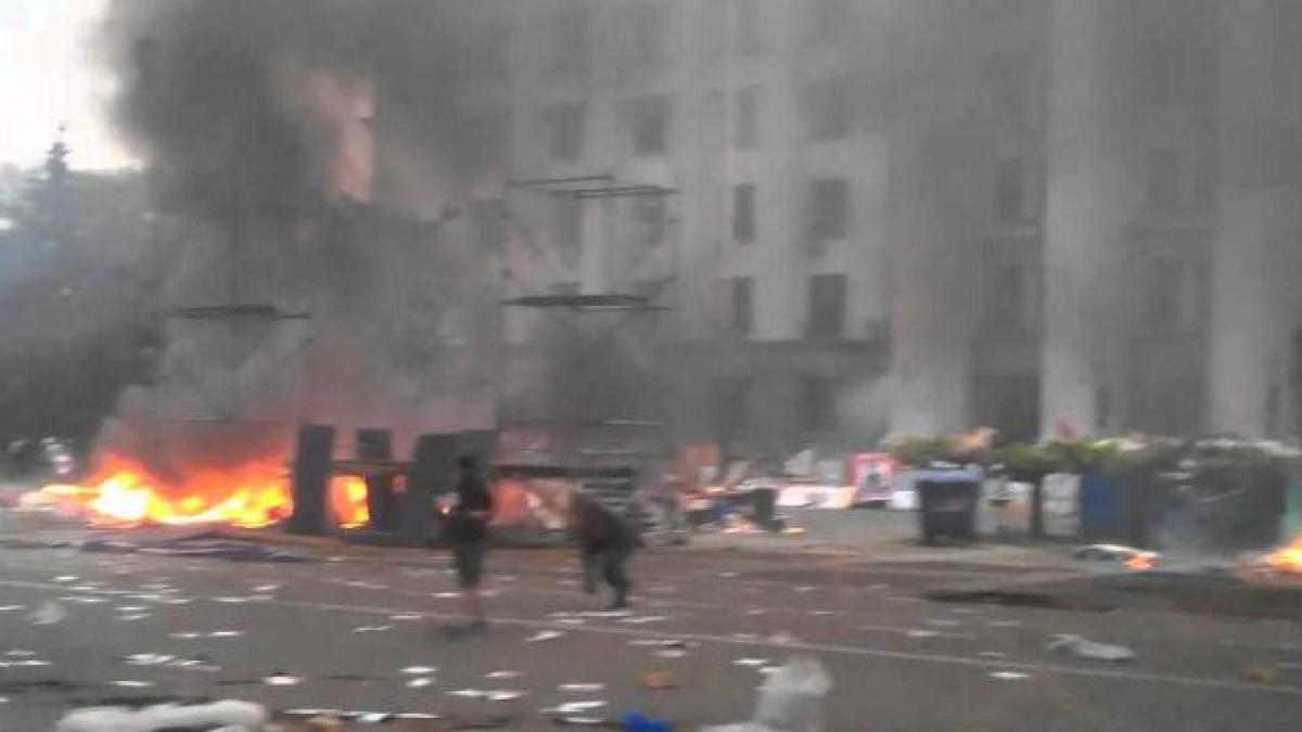  Escaladerea violenţelor în Ucraina, 'preludiul unui război civil'