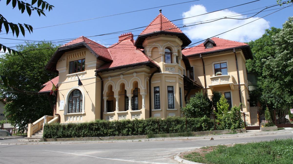 Necunoscutul Mihai Codreanu (3)