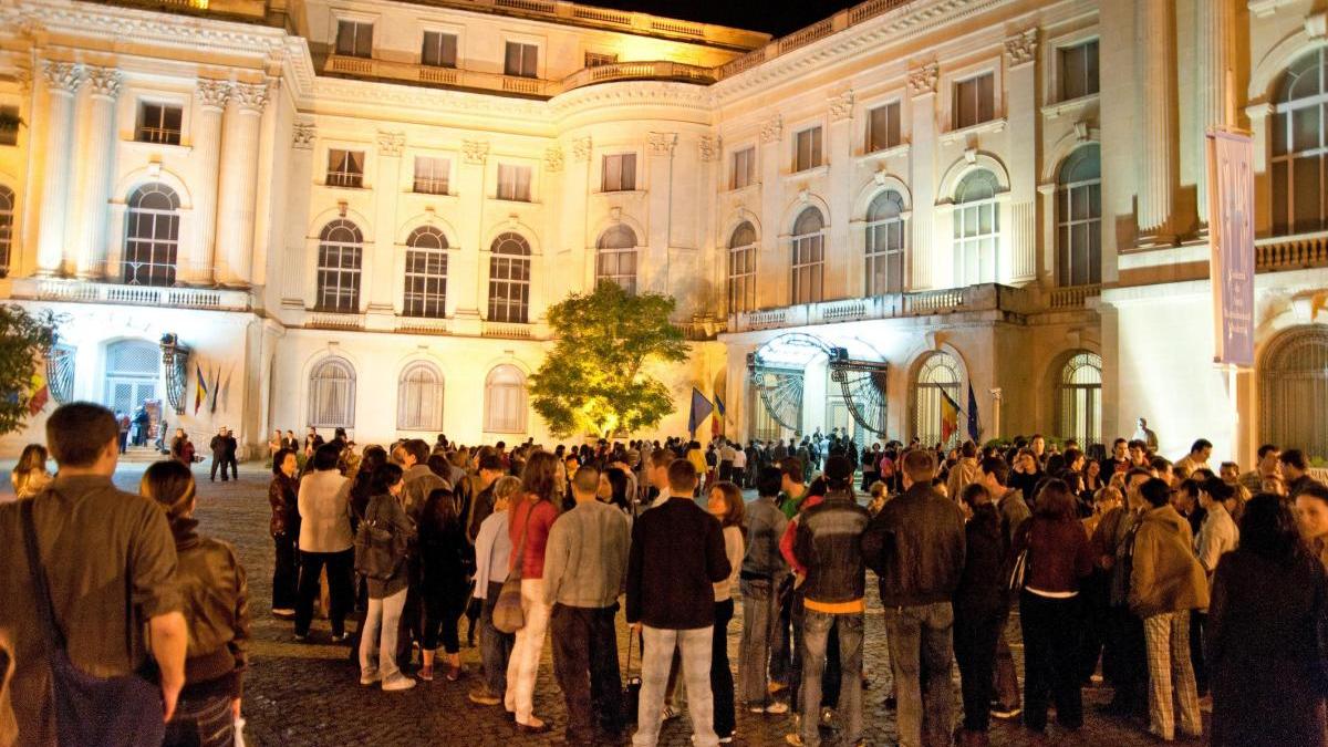 800 de poliţişti pentru Noaptea Muzeelor