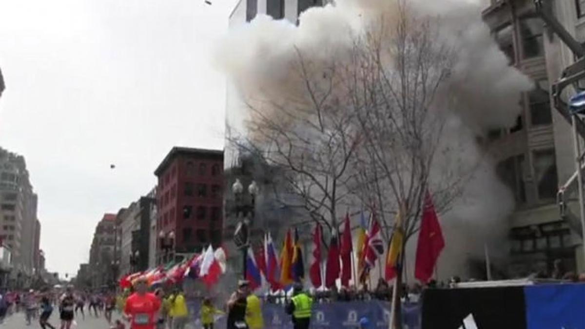Bombele dublului atentat de la Boston au fost realizate folosindu-se şi ghirlande de Crăciun