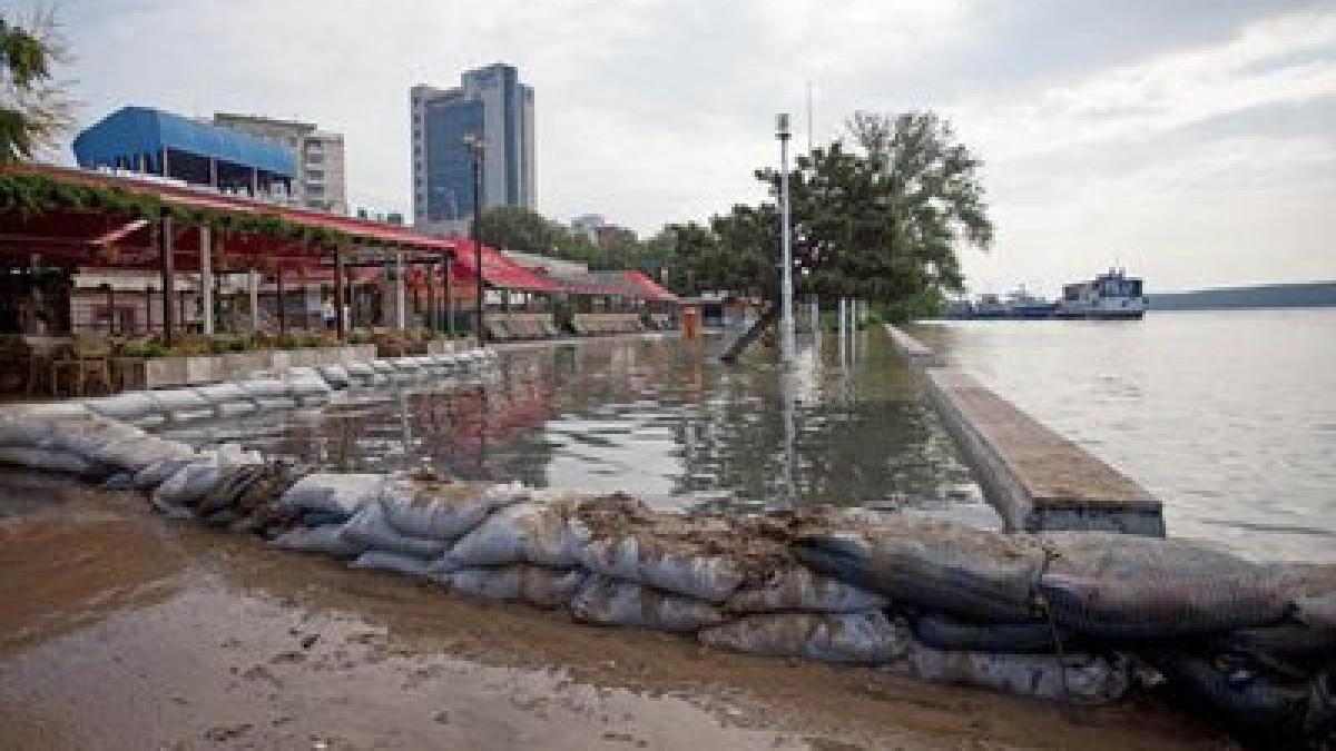 Viitură pe Dunăre. Autorităţile intervin pe raza judeţului Tulcea