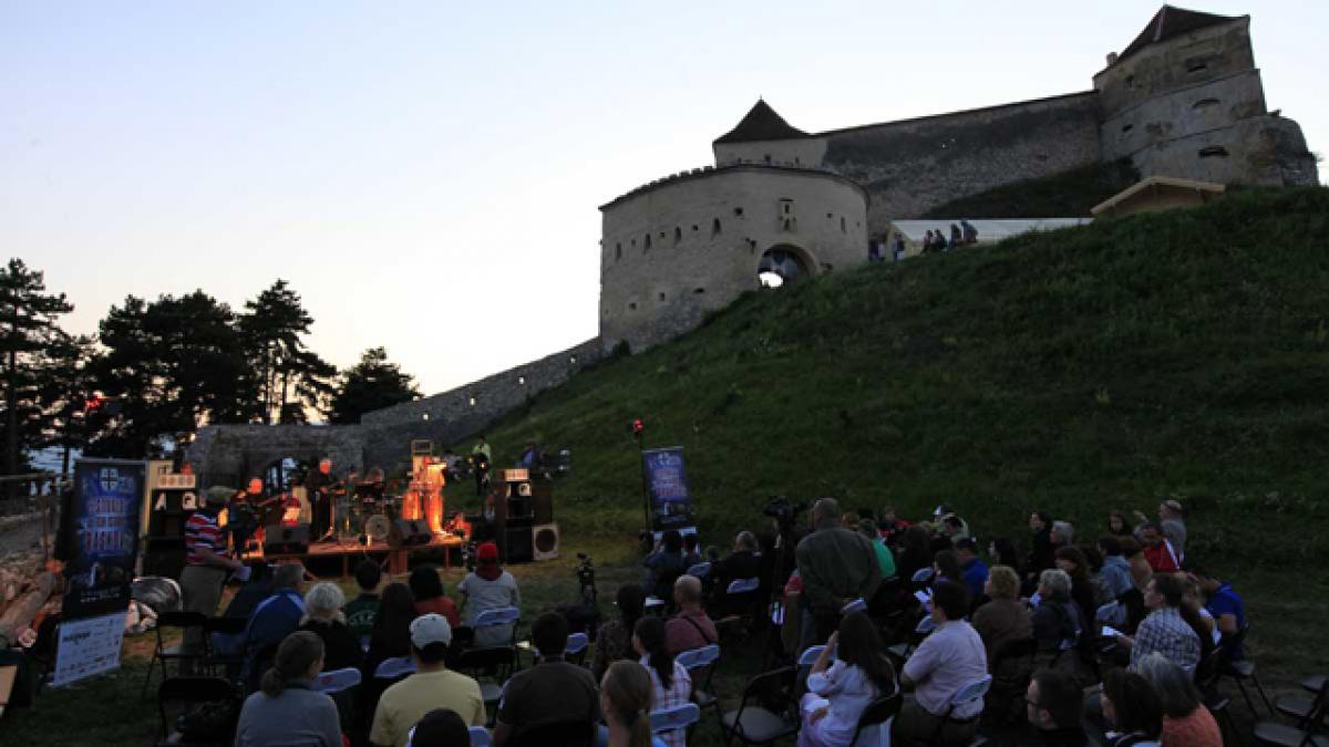 40 de producţii documentare şi de ficţiune la Festivalul de Film de la Râşnov